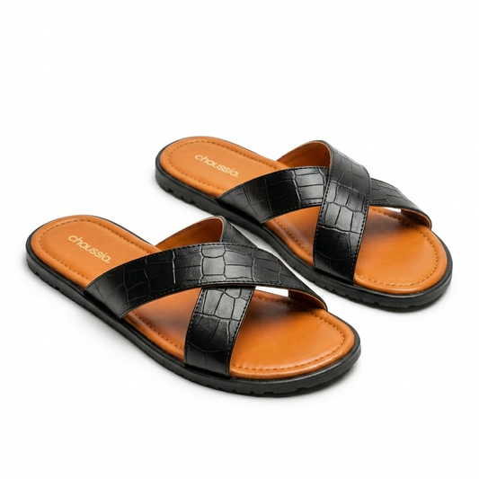 Sandales homme en cuir texturé noir, style casual chic, semelle intérieure marron confortable