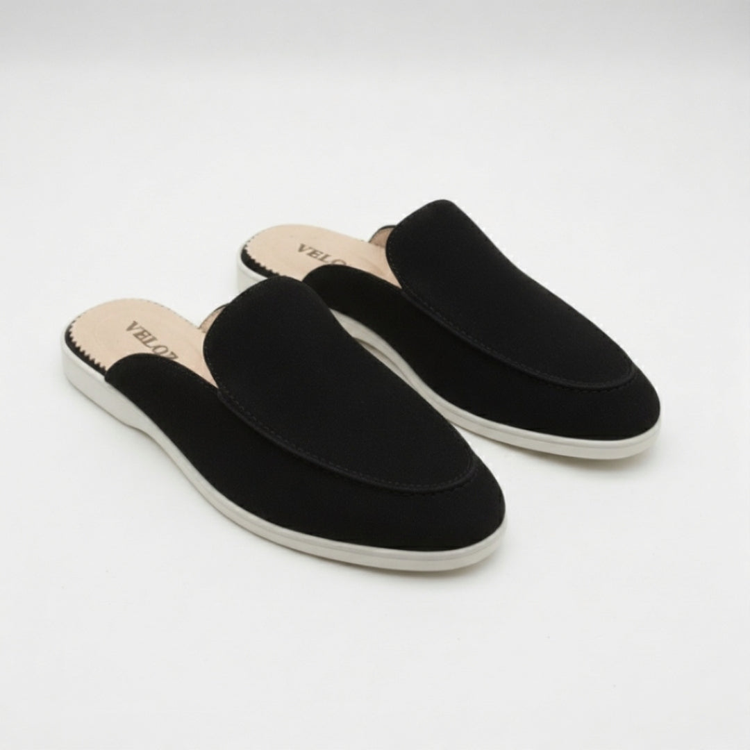 Mule homme noire en tissu avec semelle blanche – vue de côté