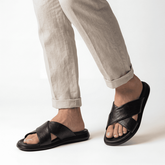 Sandales Homme en Cuir  – Brides Croisées “X” Effet Croco Noir